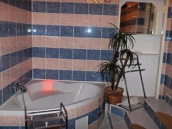 Tm-travelhotel מלון 3*