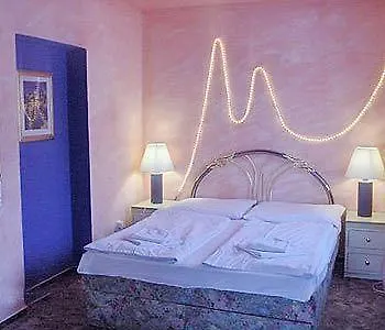מלון Tm-travelhotel